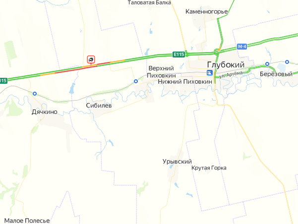 В Ростовской области фура перекрыла движение на М-4 после ДТП