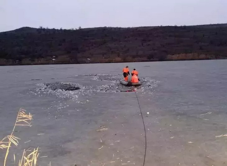 В Ростовской области мужчина и ребенок утонули во время рыбалки