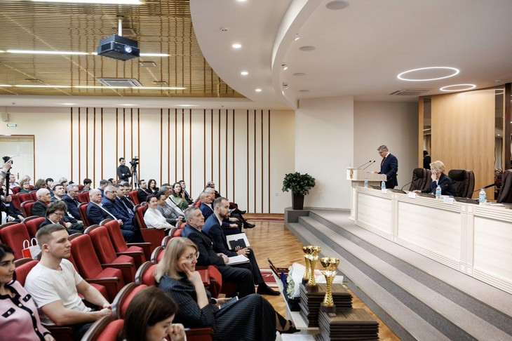 На заседании коллегии министерства по физической культуре