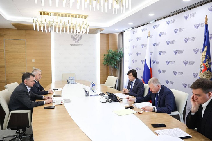 Юрий Слюсарь