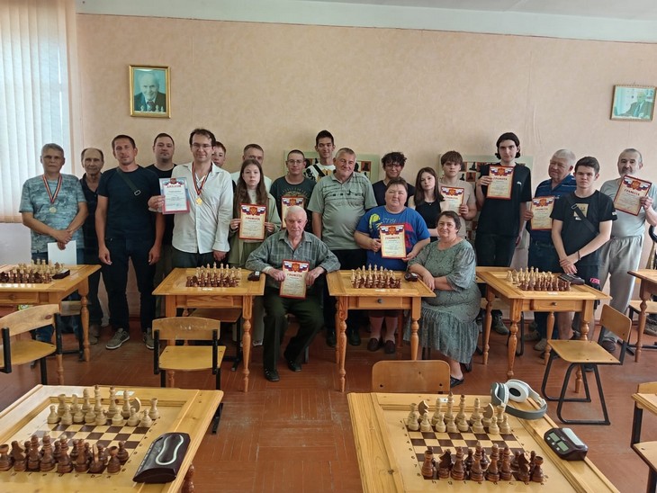 по быстрым шахматам