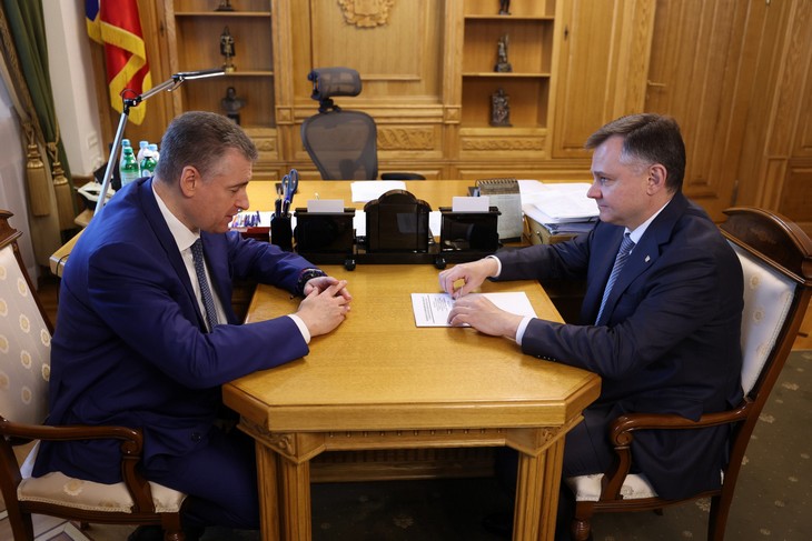 Юрий Слюсарь