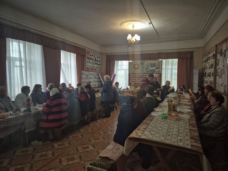 Соцработники