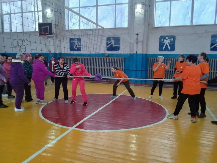 Соцработники