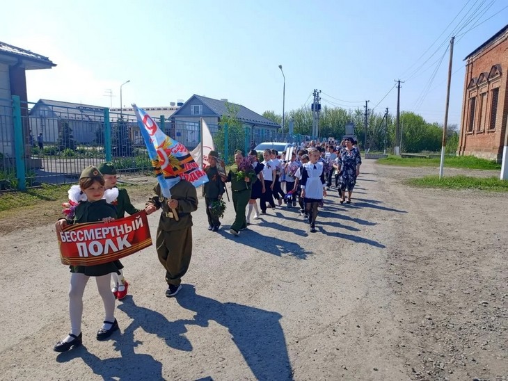 Большинская школа