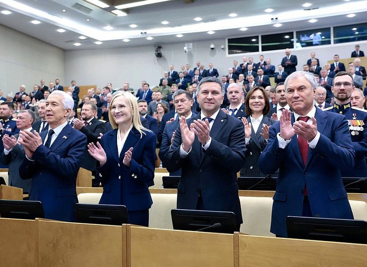 Депутаты
